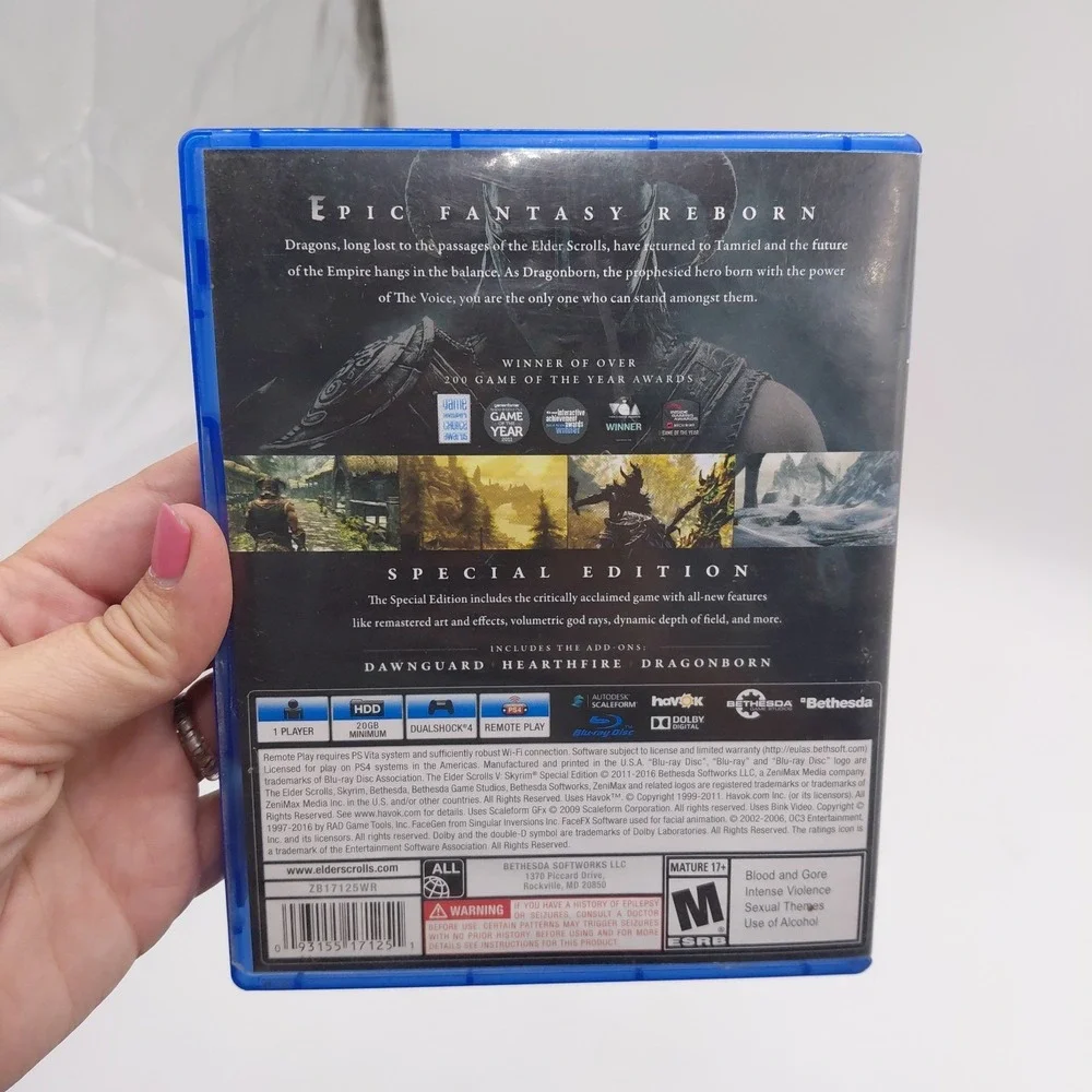 Elder Scrolls V: Skyrim Special Edition (PlayStation 4, 2016) CIB With Map